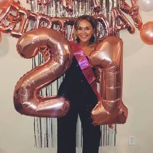 Meet your Posher, Paxton